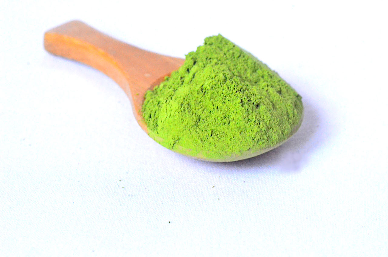 Premium Uji Matcha Japanese Green Tea (Ceremonial-grade))